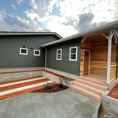 デザインと機能性が整う、穏やかな大人の住まい。 アイキャッチ画像